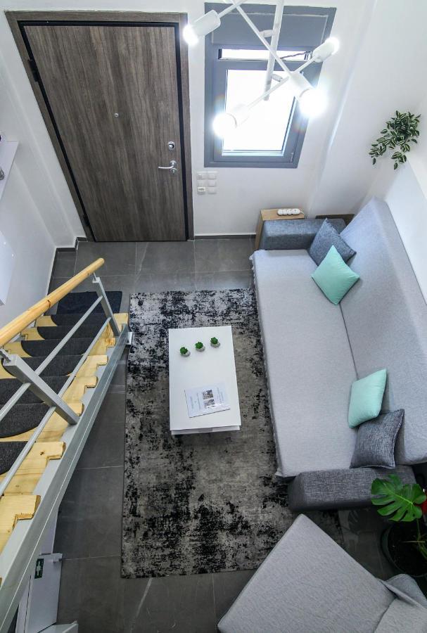 Dimosthenis_loft1 * Athens